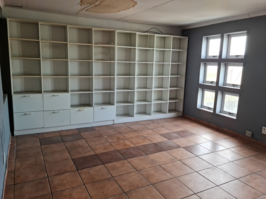 Commercial Property for Sale in Blackheath Industrial Western Cape